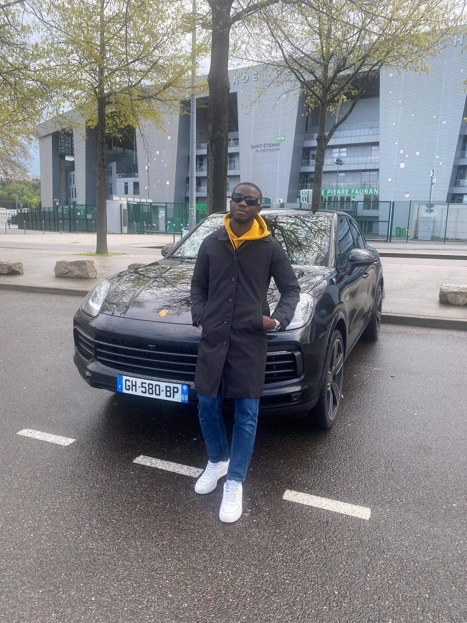 Porsche Cayenne - Sourcing MDLA